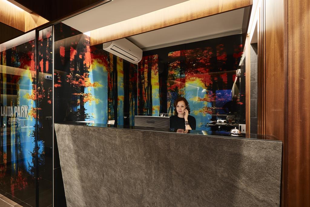 Hotel Lajta Park Mosonmagyaróvár Екстериор снимка